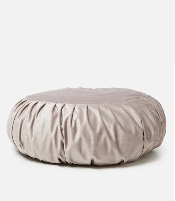 Picnic Pouf - Stone - <p style='text-align: center;'><strong>HOT NEW ITEM<strong></p>
<p style='text-align: center;'>R 120</p>